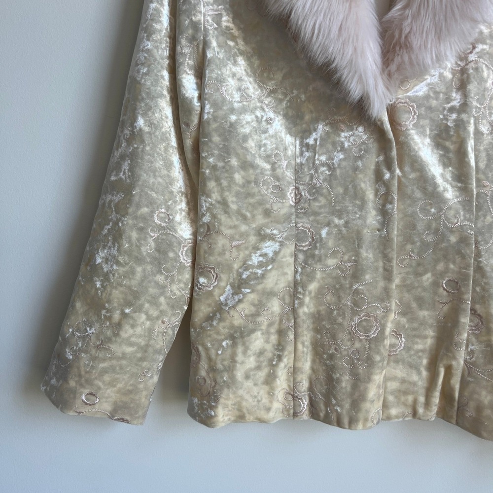 Y2k 2000s Velvet‎ floral Embroidered Faux Fur Collar Coat 70s Boho Glam Vibes - Picture 4 of 10